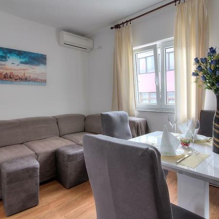 Apartment Marijanka Senj  Eksteriør billede