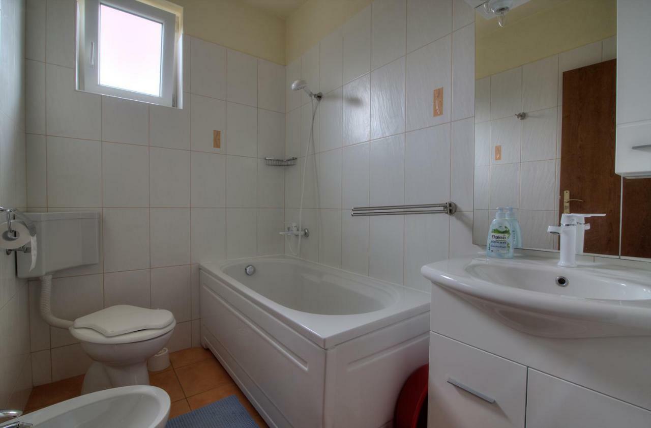 Apartment Marijanka Senj  Eksteriør billede