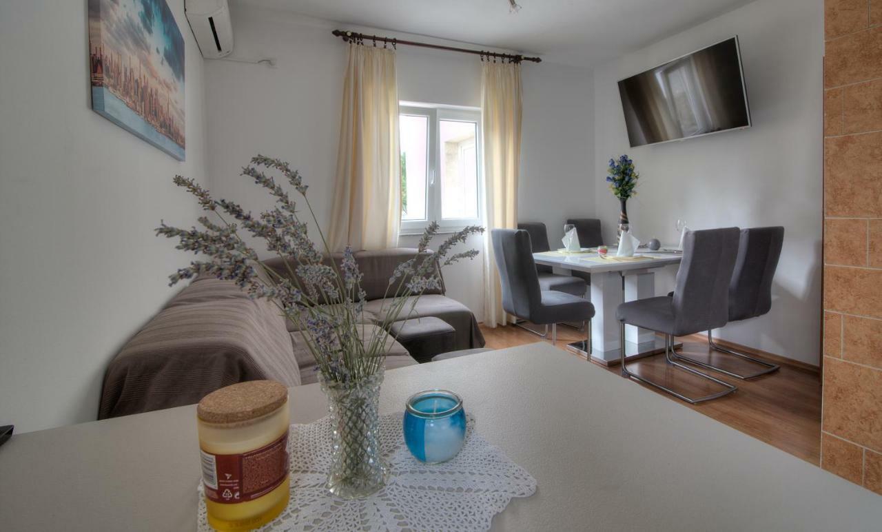 Apartment Marijanka Senj  Eksteriør billede
