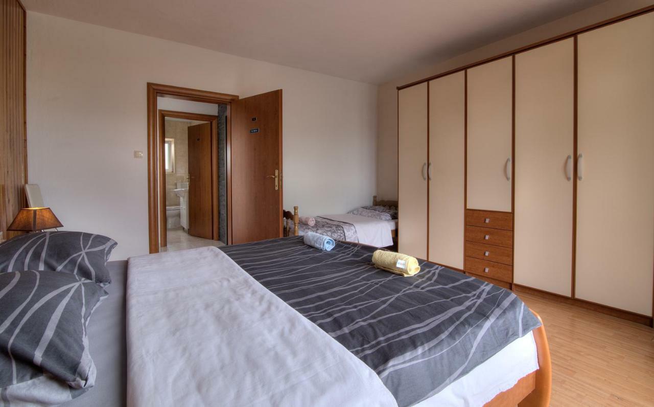 Apartment Marijanka Senj  Eksteriør billede