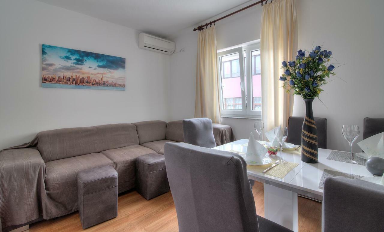 Apartment Marijanka Senj  Eksteriør billede